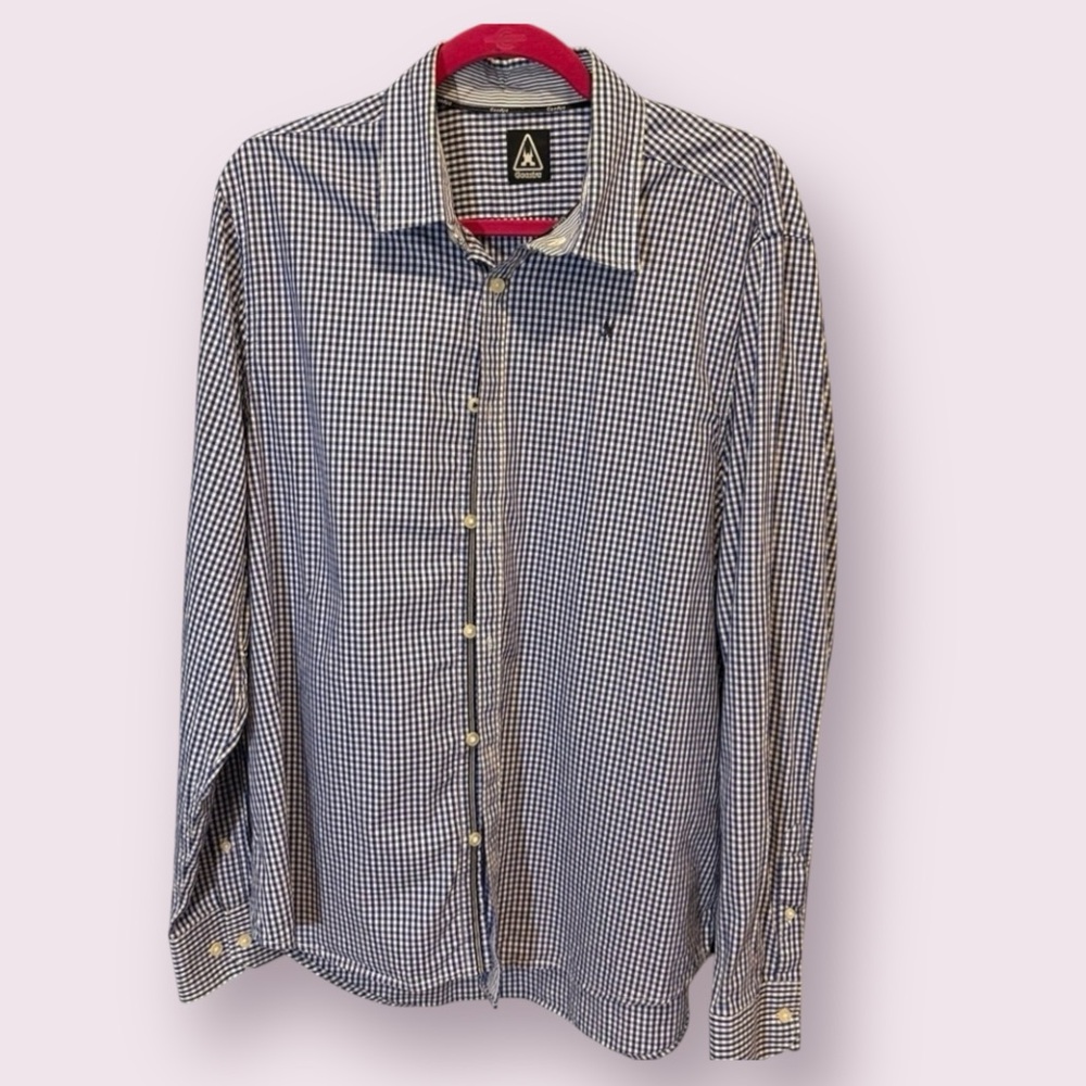 Gaastra Men's blue and white checkered, button-down‎ shirt. Size XL